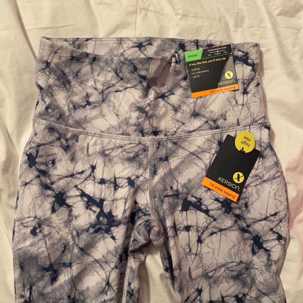 Great condition never used, Small high rise xersion leggings.